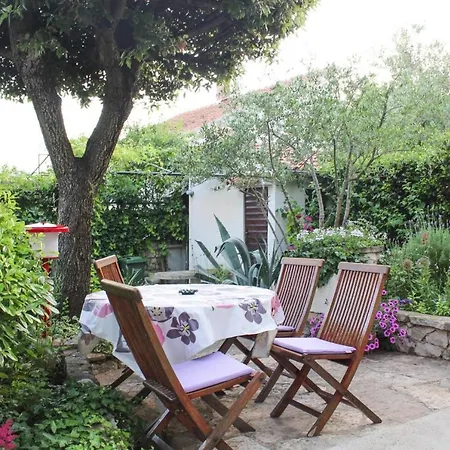 Appartement In Near Pebble *