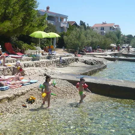 Appartement In Near Pebble